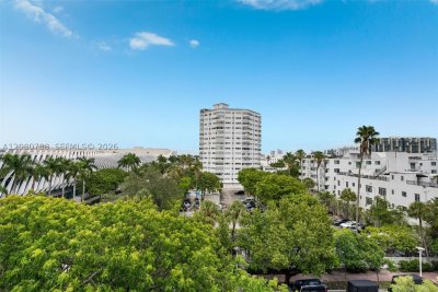 Comprar apartamento no Parc Plaza 6E
