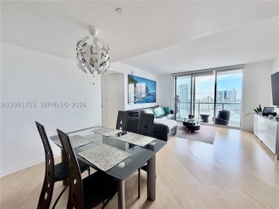 Comprar apartamento no 50 Biscayne 3211