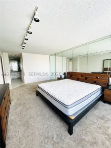 Aluguel de apartamento no Hallmark of Hollywood 1404