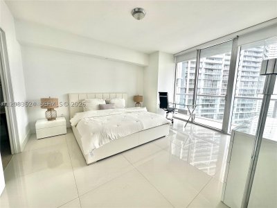 Aluguel de apartamento no Icon Brickell Tower II 2702