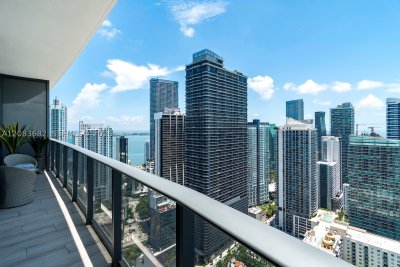 Aluguel de apartamento no Brickell Heights West 4206