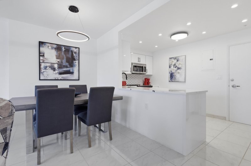 Condo for sale at Coral Ridge Towers North Unit 318