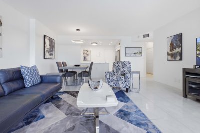 Comprar apartamento no Coral Ridge Towers North Unit 318