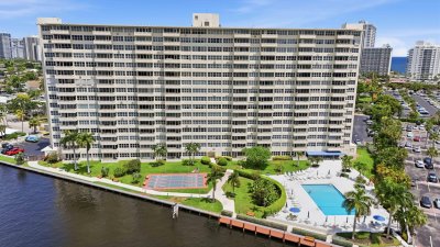 Coral Ridge Towers North Apt #Unit 318