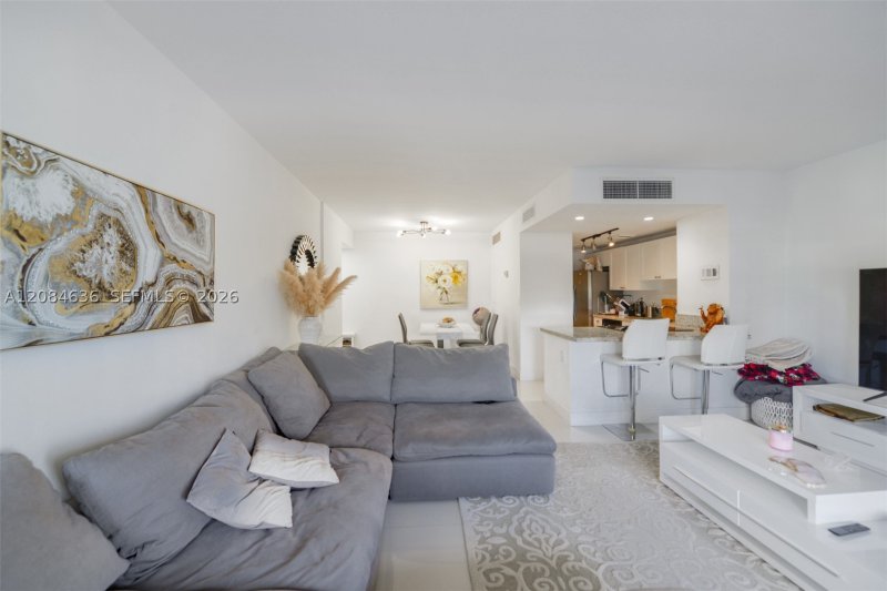 Apartment for rent at Clipper 5L