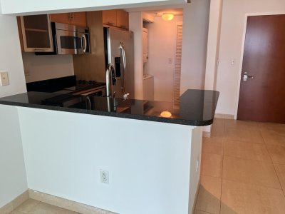 Aluguel de apartamento no Brickell on the River North 1206