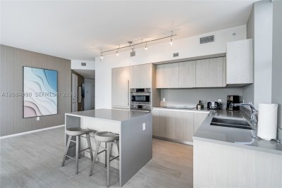 Comprar apartamento no Hyde Beach House R1609