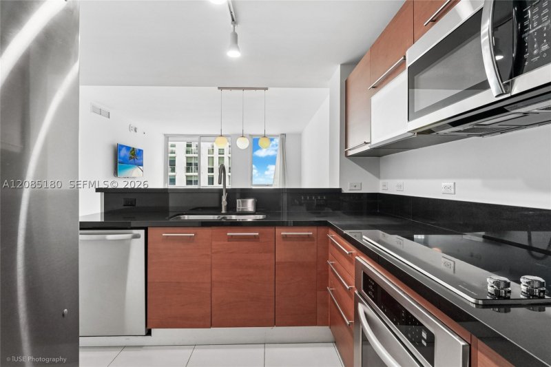 Property photo # 6