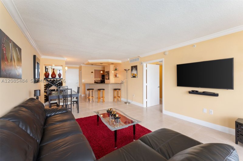 Property photo # 3