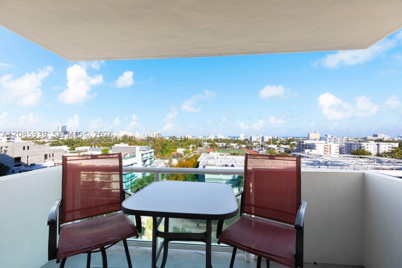 Condo for sale at Mirador North Tower 907