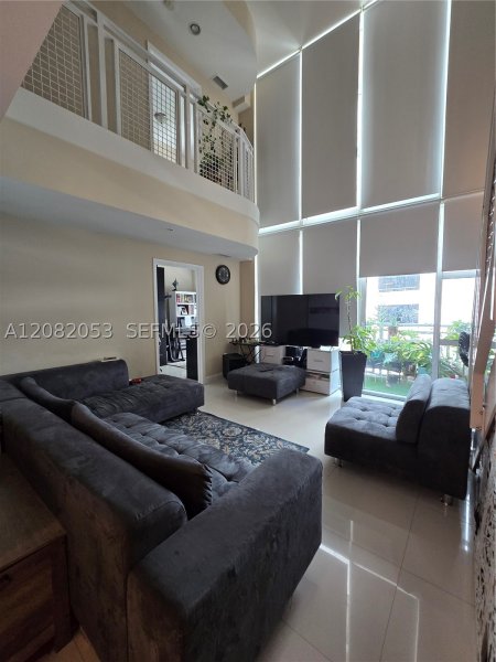 Condo for sale at Vizcayne Everglades On The Bay 652