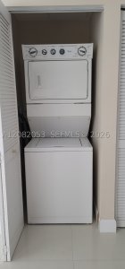 Comprar apartamento no Vizcayne Everglades On The Bay 652