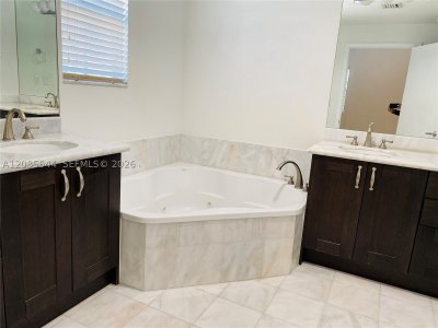 Aluguel de apartamento no Villa Zamora 409