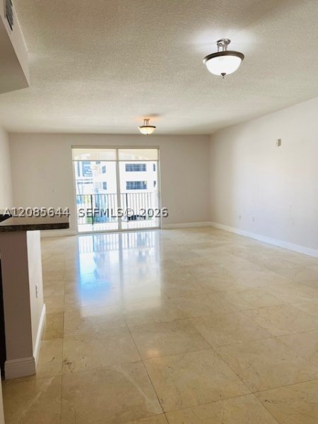 Apartment for rent at Villa Zamora 409