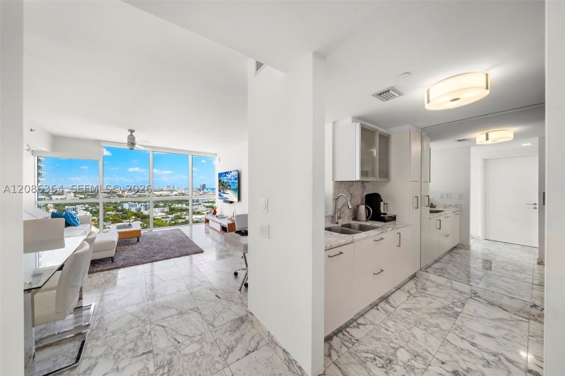 Condo for sale at Icon South Beach 2708