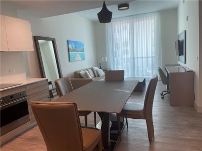 Comprar apartamento no Costa Hollywood N502