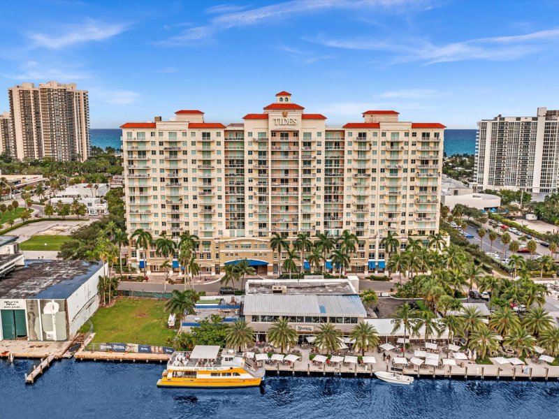 Condo for sale at The Tides at Bridgeside Square 611