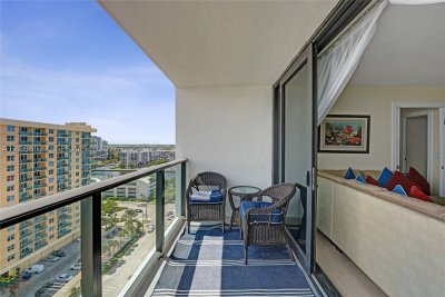 Comprar apartamento en Catania at Quadomain 1608