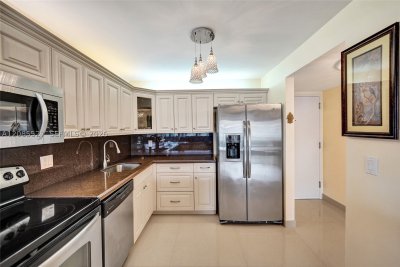 Comprar apartamento en Catania at Quadomain 1608