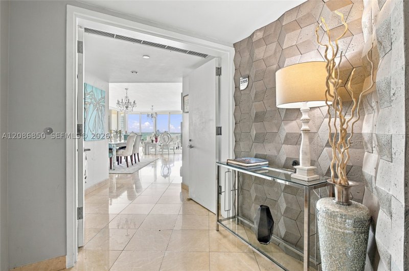 Condo for sale at Bristol Tower 2205