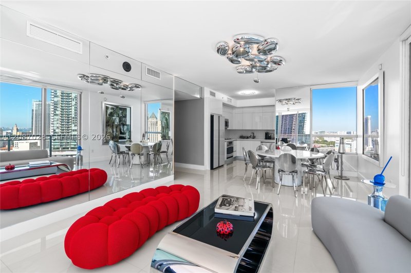 Property photo # 0