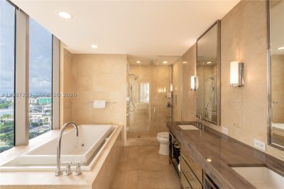 Comprar apartamento en St Regis Bal Harbour North 1104N