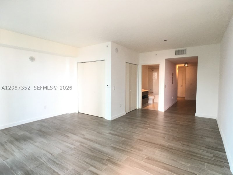 Apartment for rent at 1100 Millecento 1105