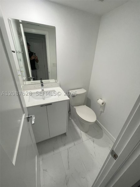 Apartment for rent at Arlen House 1123