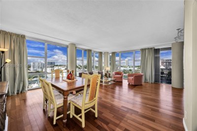 Comprar apartamento en King Cole 601