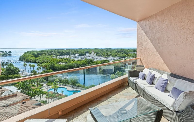 Condo for sale at The Gables Club 9D