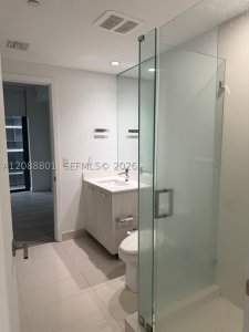 Comprar apartamento no Brickell Heights West 2401