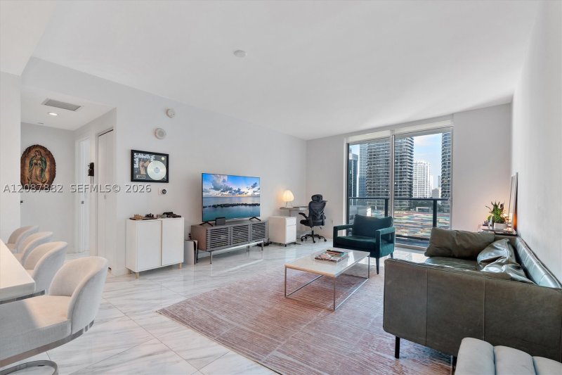 Comprar apartamento en 1100 Millecento 1609