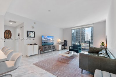 Comprar apartamento no 1100 Millecento 1609
