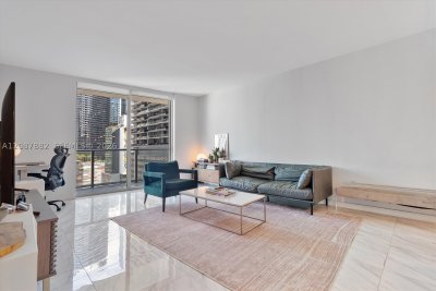 Comprar apartamento no 1100 Millecento 1609
