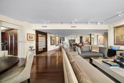 Comprar apartamento en Bella Mare 1703