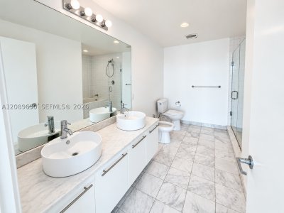 Aluguel de apartamento no Marina Blue 3306