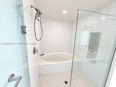 Aluguel de apartamento no Marina Blue 3306