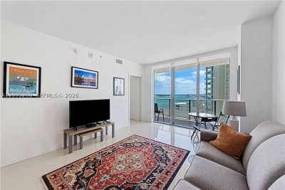 Alquiler de apartamento en Brickell House Condo 1905