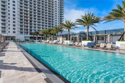 Hyde Beach House Apt #R1207