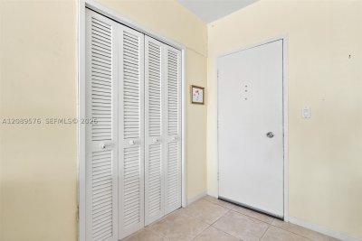Comprar apartamento en The Mediterranean 201