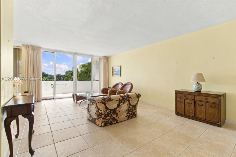 Condo for sale at The Mediterranean 201