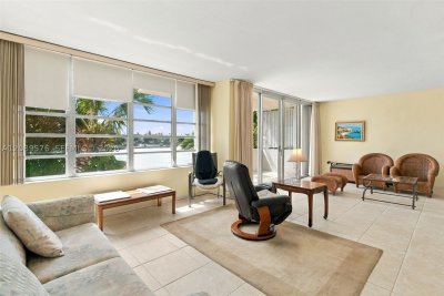 Comprar apartamento en The Mediterranean 201