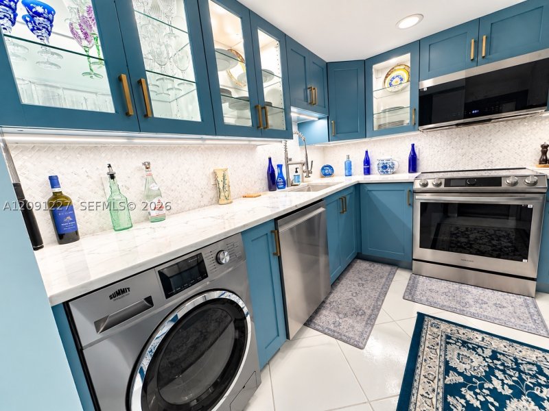 Property photo # 9