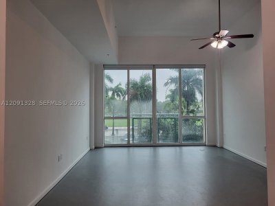 Vizcayne South Tower Apt #234