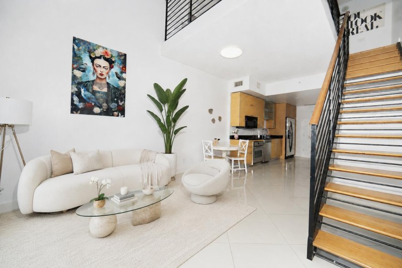 Property photo # 0