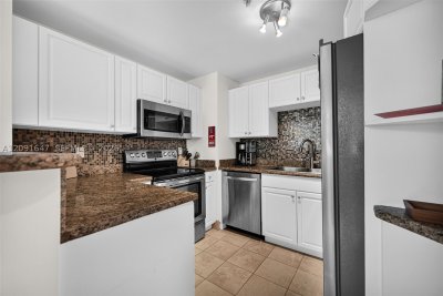 Comprar apartamento no Gables Park Tower 606