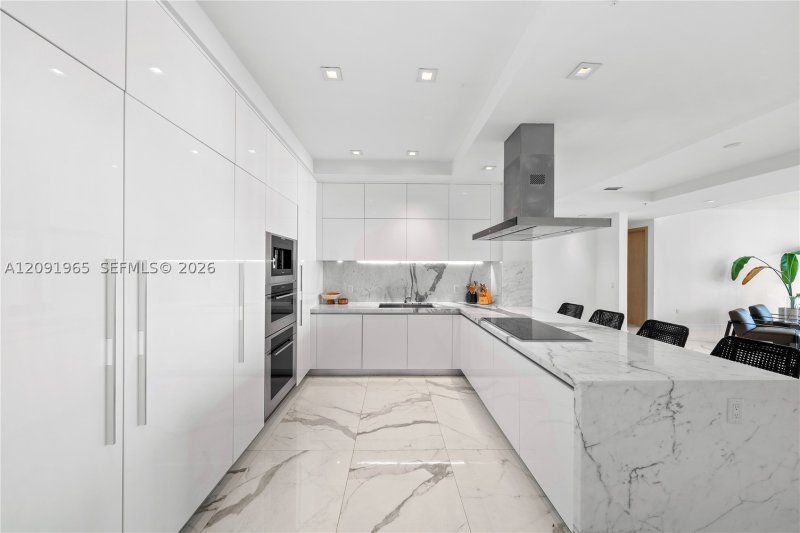 Comprar apartamento en Parque Towers at St. Tropez 4-PH-03