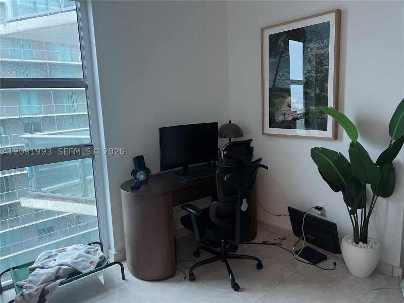 Alquiler de apartamento en 1100 Millecento 3404