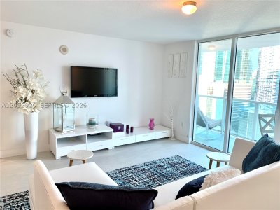 Aluguel de apartamento no Brickell on the River North 2806