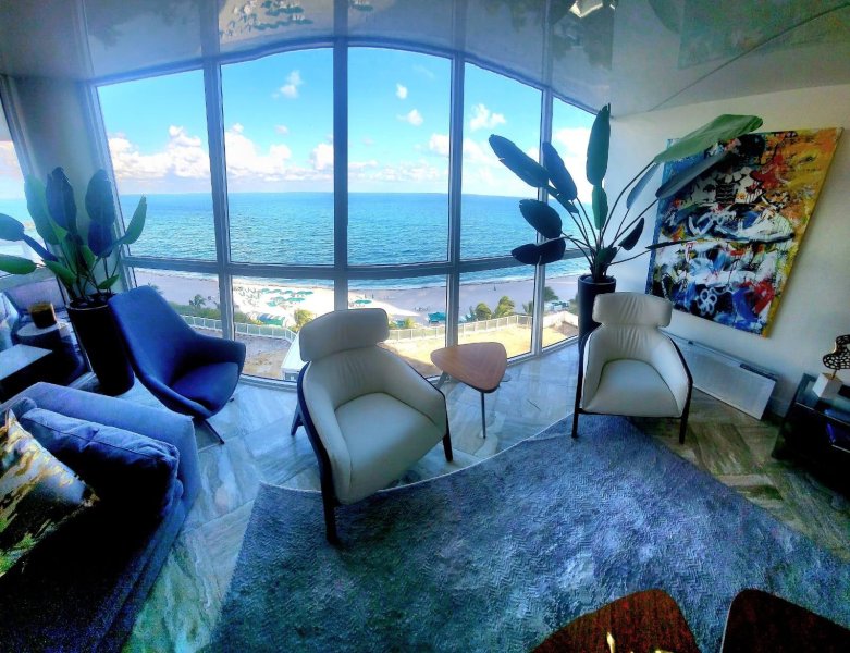 Apartment for rent at Oceania 1 816